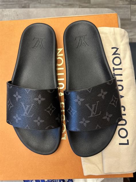 louis vuitton waterfront mule slides.